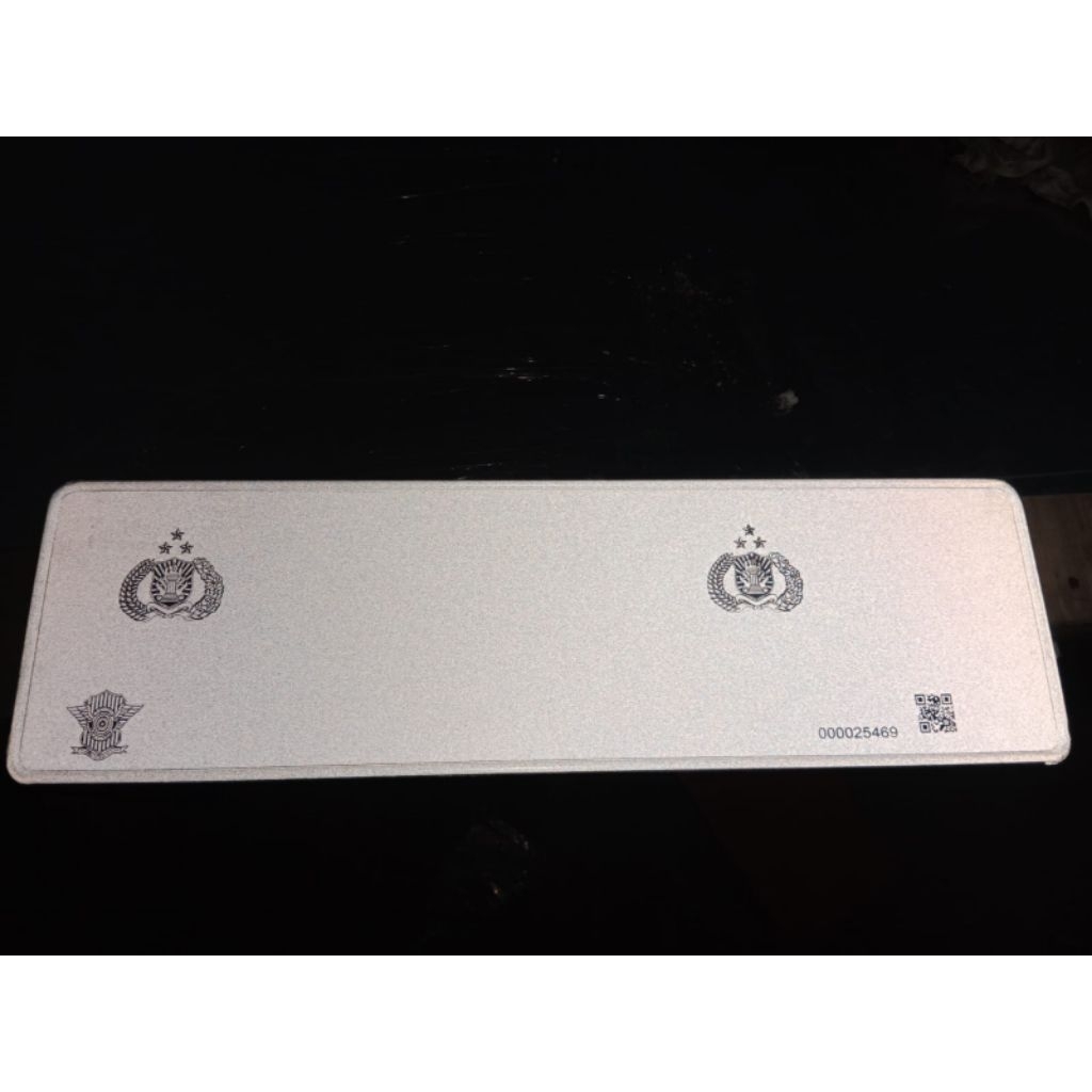BAHAN PLAT MOBIL REFLEKTIF HARD