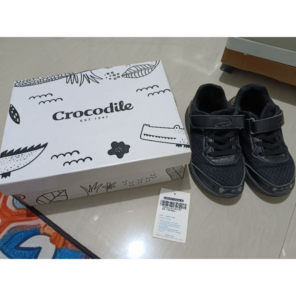 PRELOVED sepatu anak laki-laki by crocodile