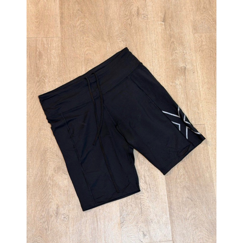 2XU tight compression women (size L)