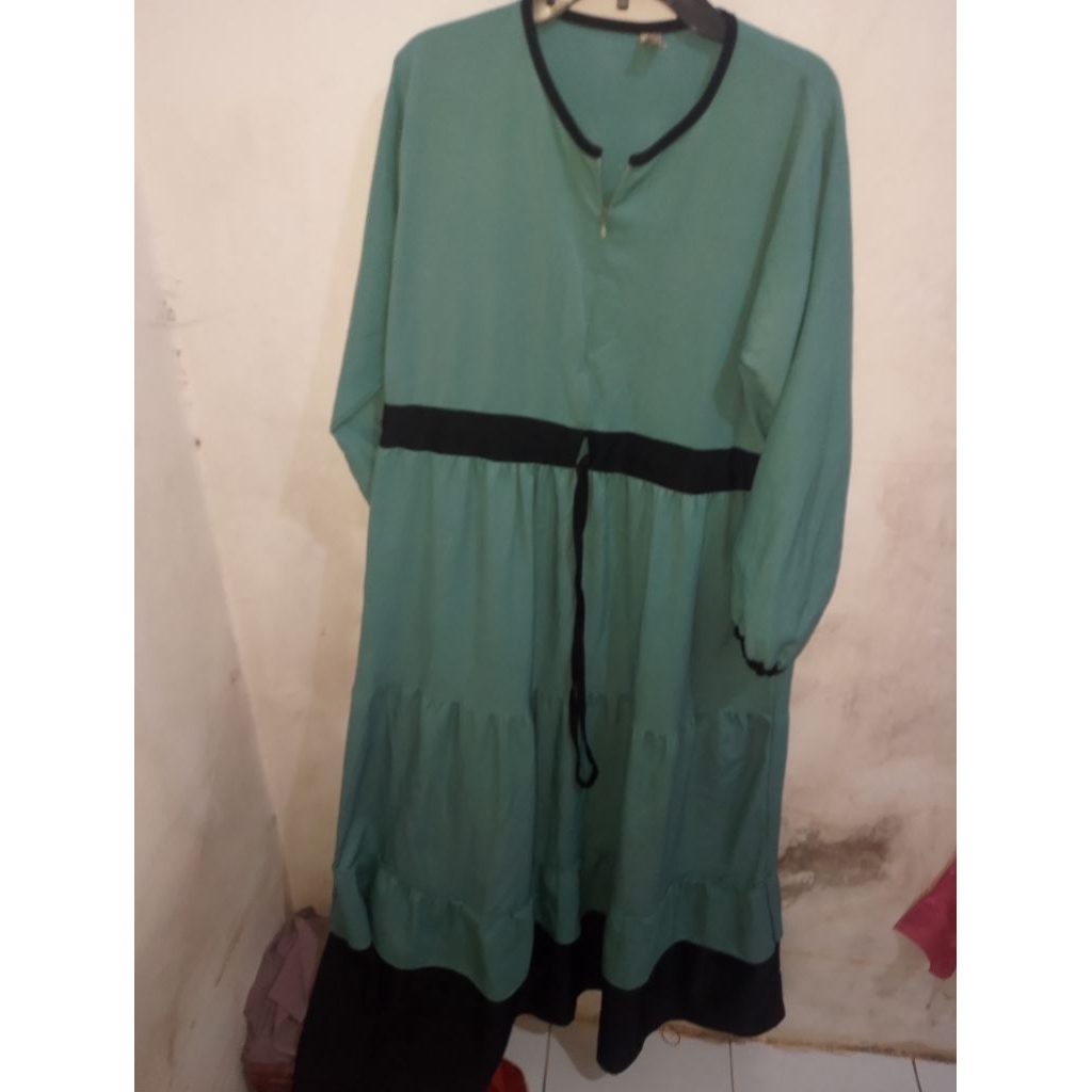 preloved gamis brukat mauve  cantik lebaran