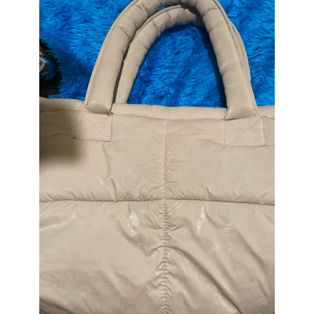 fluffy bag cream