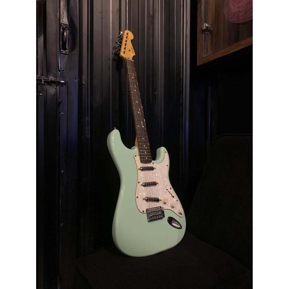 Squier Vintage Modified Stratocaster Surf Green Lipstick Pickup