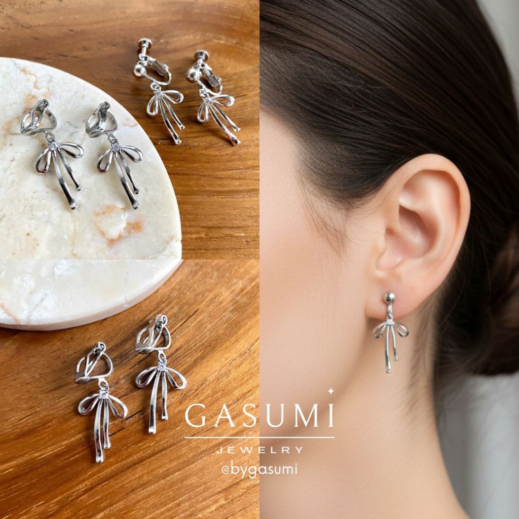ELLA - Anting Tanpa Tindik Jepit Batu Kristal White Flower Ribbon Earclip Mutiara Putih Bunga Silver