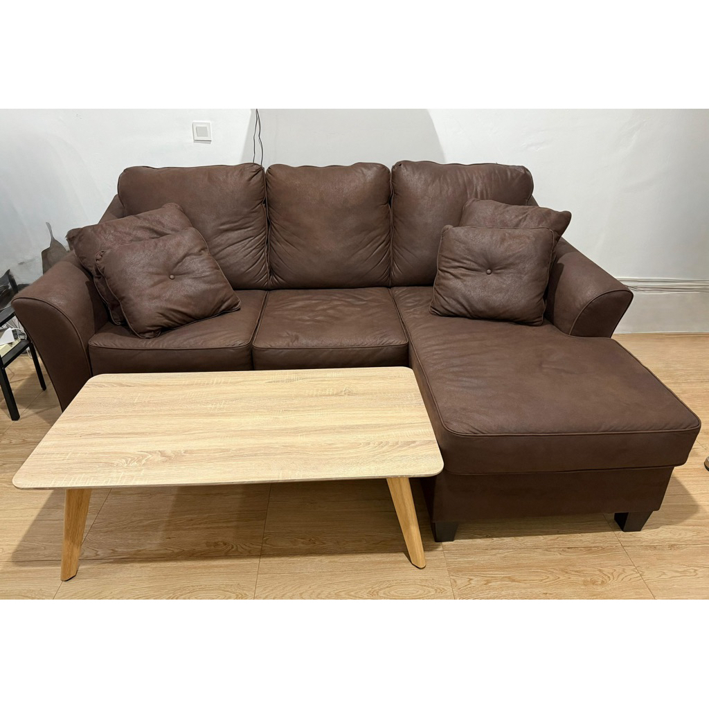 Sofa Ashley Abney 3 seater letter L & Meja coffe table Atria Real Kayu