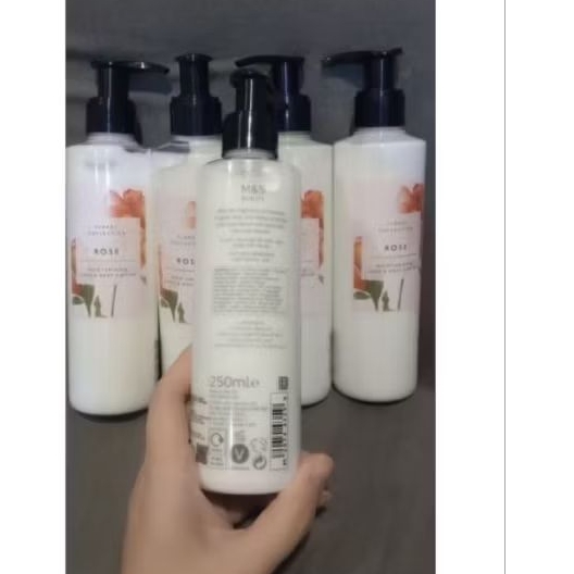 MARK & SPENCER ROSE HAND & BODY LOTION 250 ML