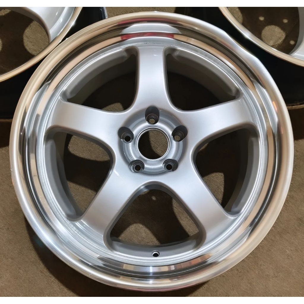 velg work meister R 20x8,5/9,5 pcd 5x114/122