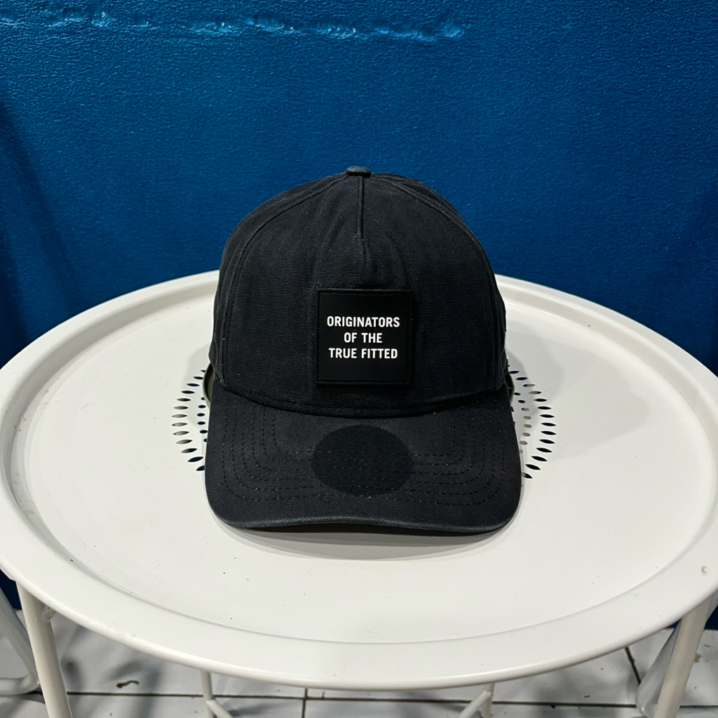 Topi baseball New era black second original