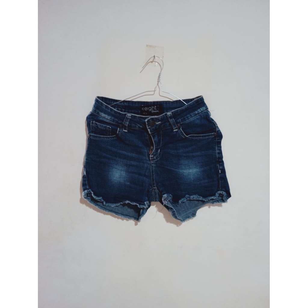 (SECOND)Celana Pendek Jeans merk X-eight
