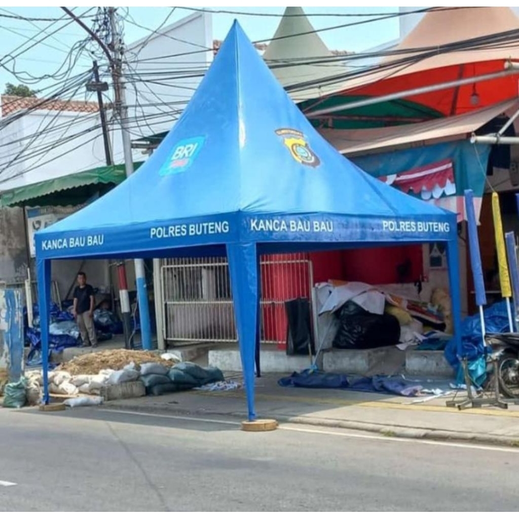 Tenda kerucut ukuran: 4x4 /Satu set, Rangka besi hitam,  dabel dex / bahan 410gsm