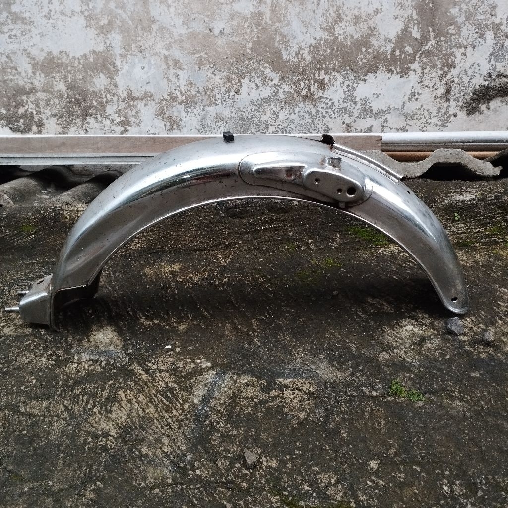 spakbor belakang cb125 Originalnya Japan copotan