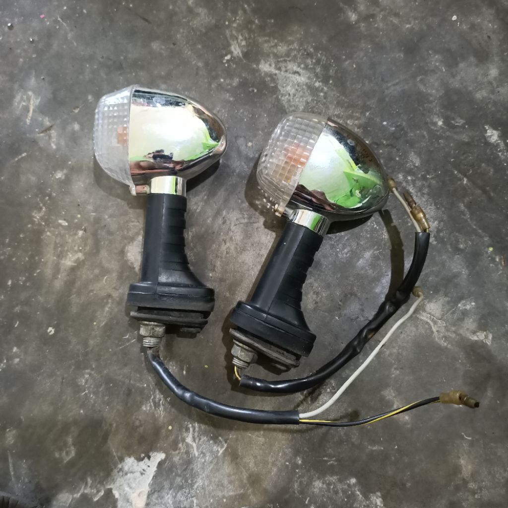 lampu sein belakang ninja ss 2014 original copotan