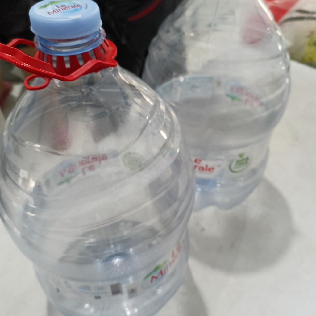 GALON KOSONG LE MINERALE