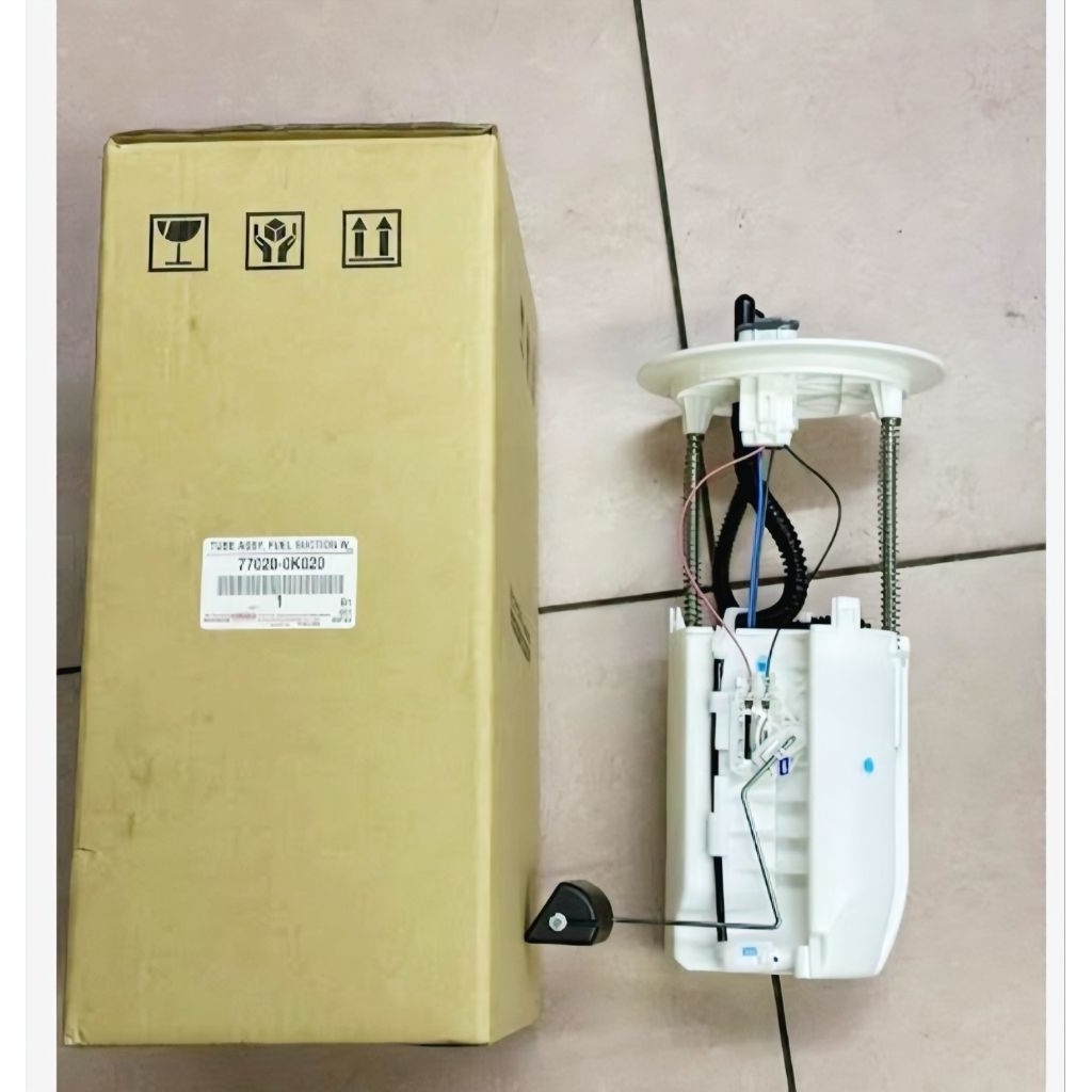 FUEL PUMP ASSY POMPA BENSIN KOMPLIT HILUX FORTUNER BENSIN 77020--0K020
