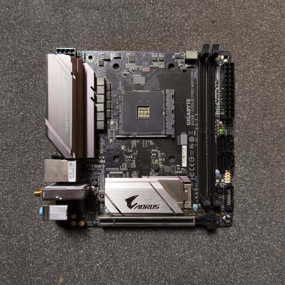 Motherboard Gigabyte Aorus PRO Wifi B450i Mini ITX (Rare) (Motherboard AMD Ryzen AM4)