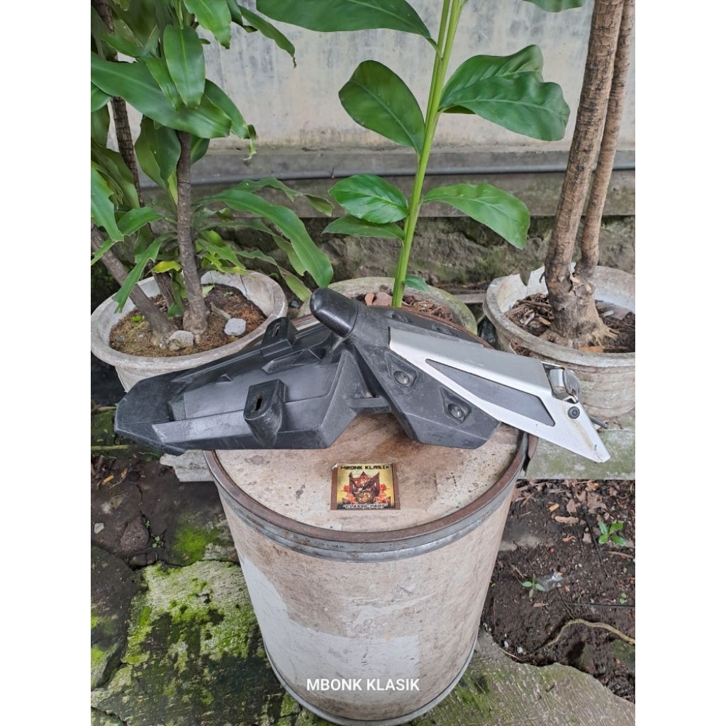 slebor spakbor belakang mx king ORIGINAL spakbor belakang yamaha mx king spakbor mx king spakbor jup