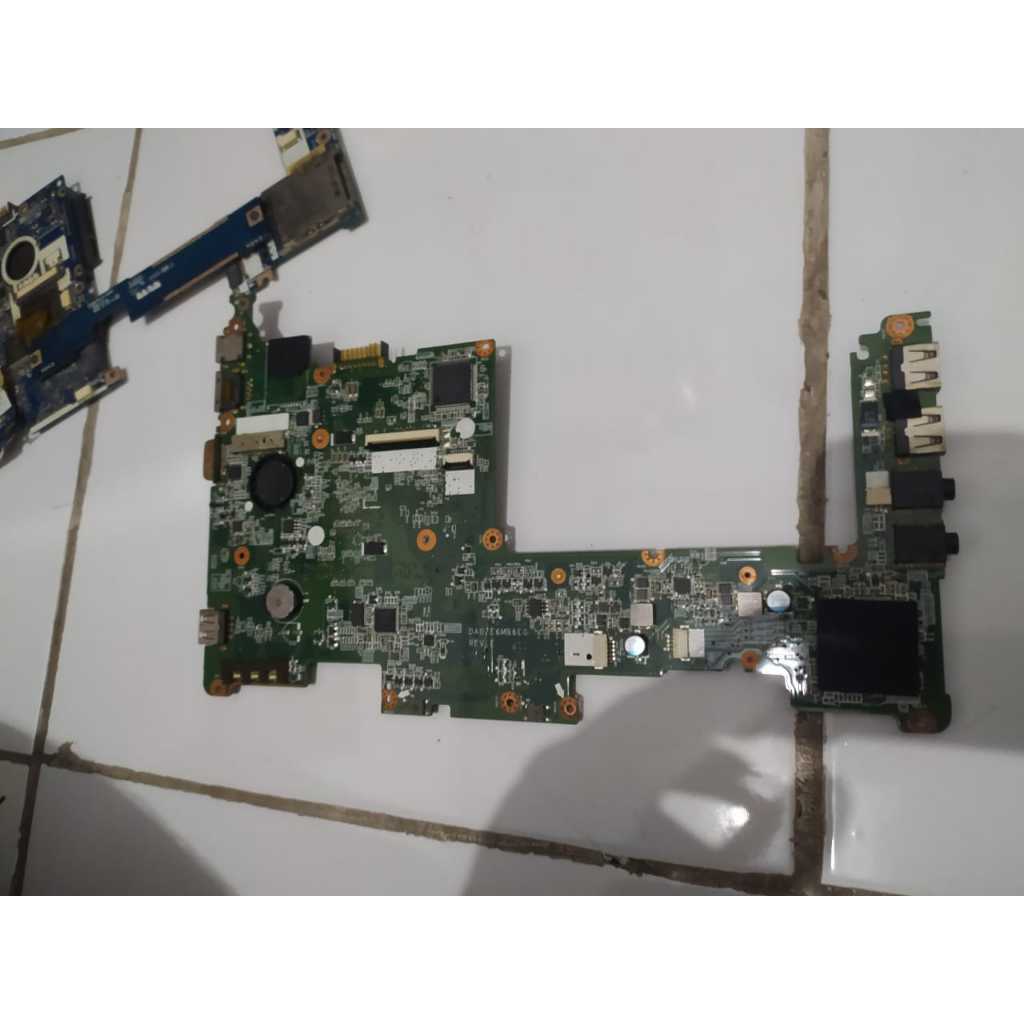Motherboard mainboard board mobo ACER ASPIRE ONE HAPPY - INTEL ATOM Bekas Normal