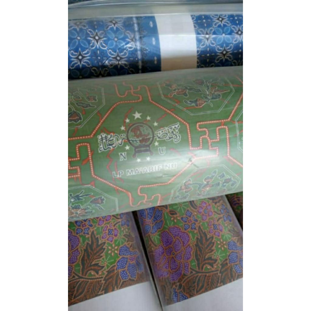 kain seragam sekolah lp Ma'arif warna hijau