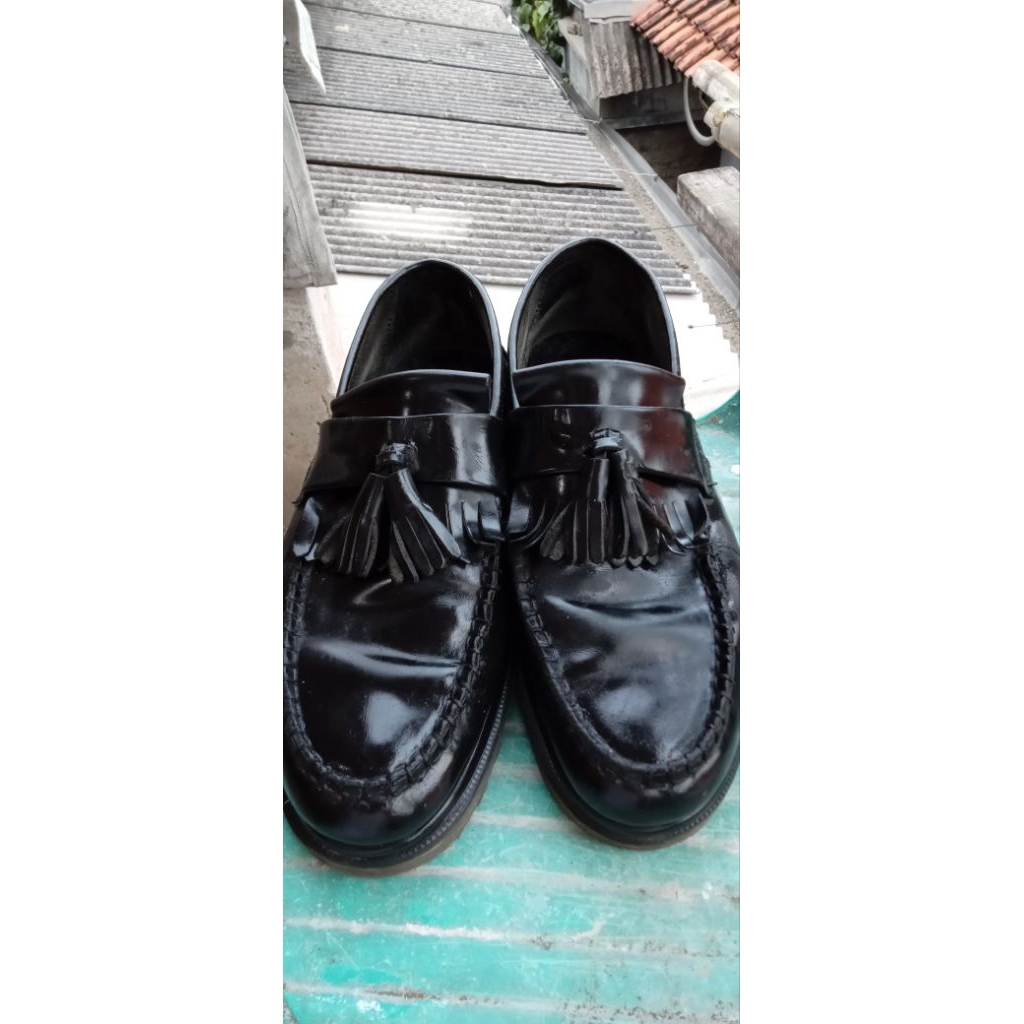 Docmart Adrian Tassel