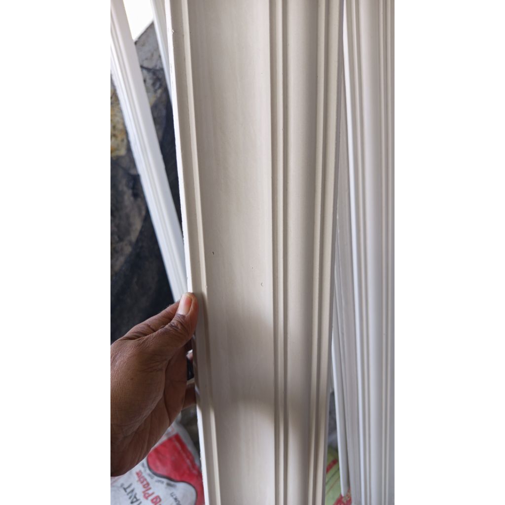 Lis Plafon Gypsum Rumah