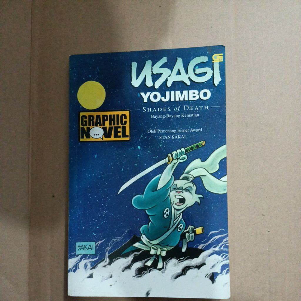 USAGI yojimbo GRAPHIC NOVEL