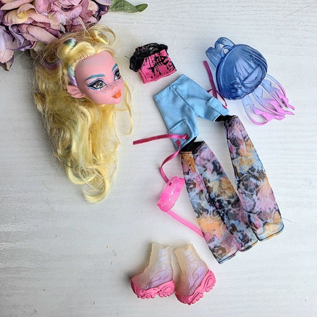 Boneka Monster High / MH Lagoona doll set kepala dan baju