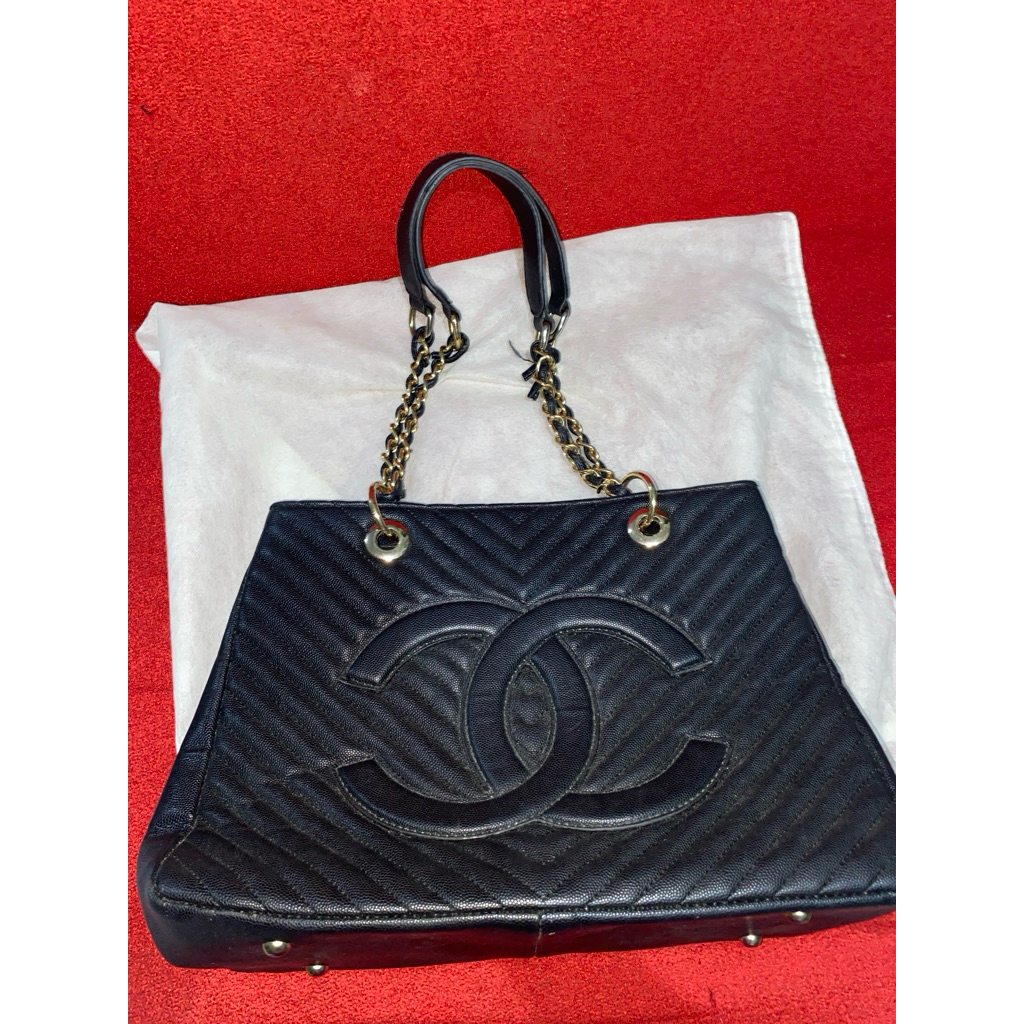 tas hitam Chanel preloved