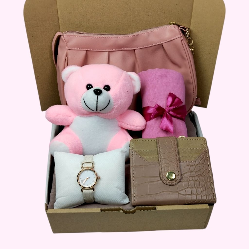 KADO CEWEK SPESIAL / KADO ULANG TAHUN CEWEK / KADO WISUDA CEWEK / KADO ANNIVERSARY /