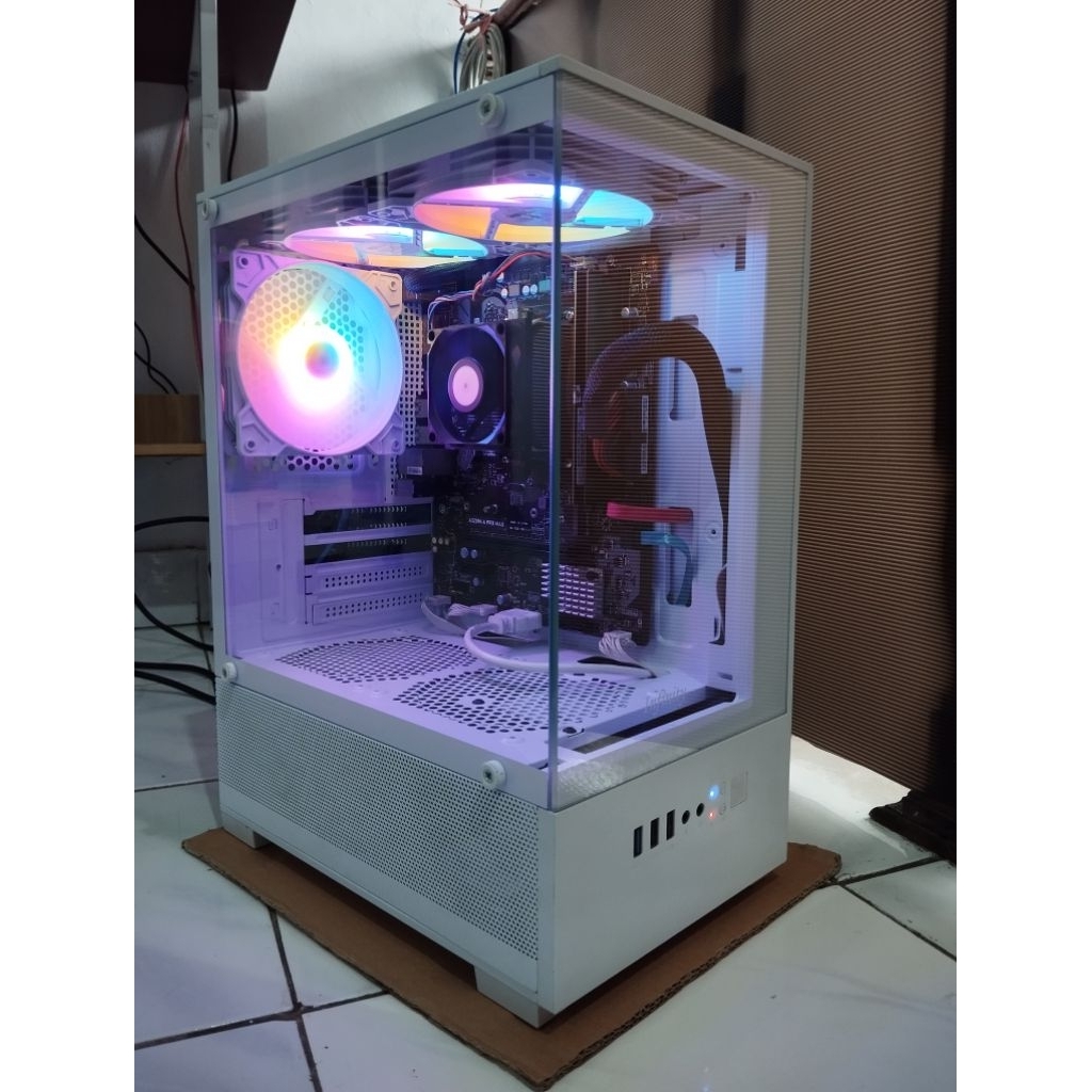 Komputer PC Gaming AMD Ryzen 3 3200G