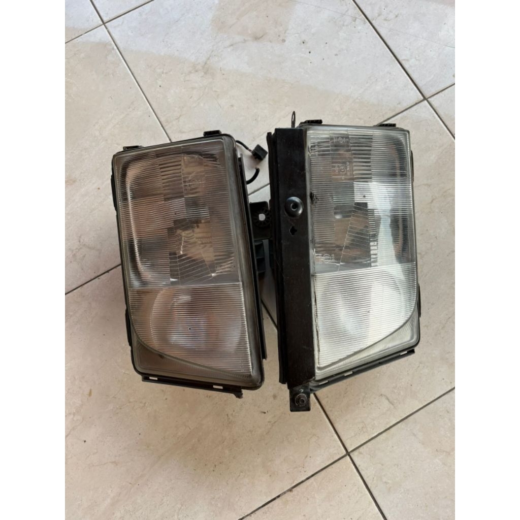 Headlamp Mercy W124