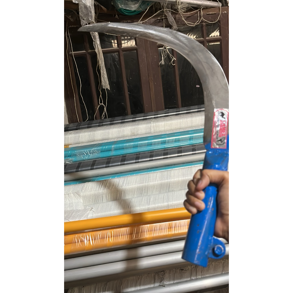 Egrek camel kolong biru