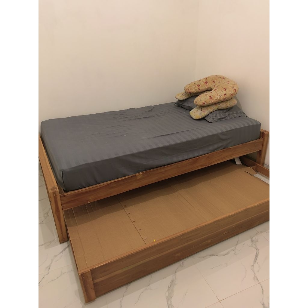 Dipan sorong, Dipan tingkat 120x200