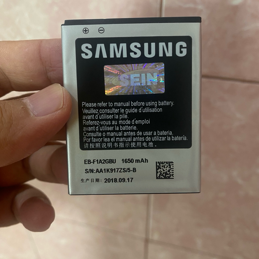 Baterai EKGC-100 . EKGC 100 . GC-100 . EB-F1A2GBU . EB-F1A2GBD Batre Battery Batery Batrai Battery B