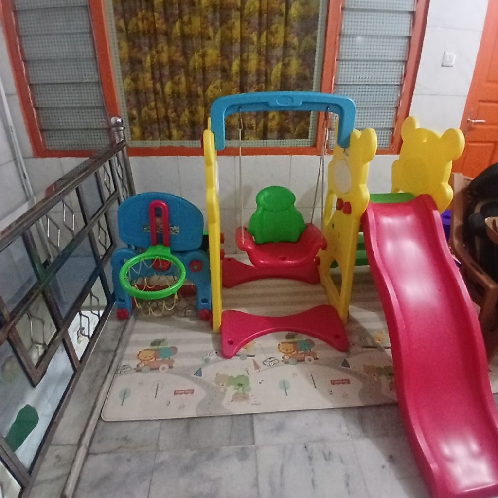 [Preloved] Labeille panda 4 in 1 slide & swing grow activity