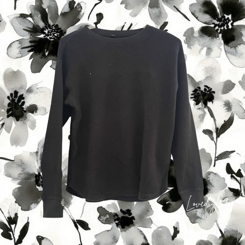 PRELOVED Uniqlo Black Waffle Shirt