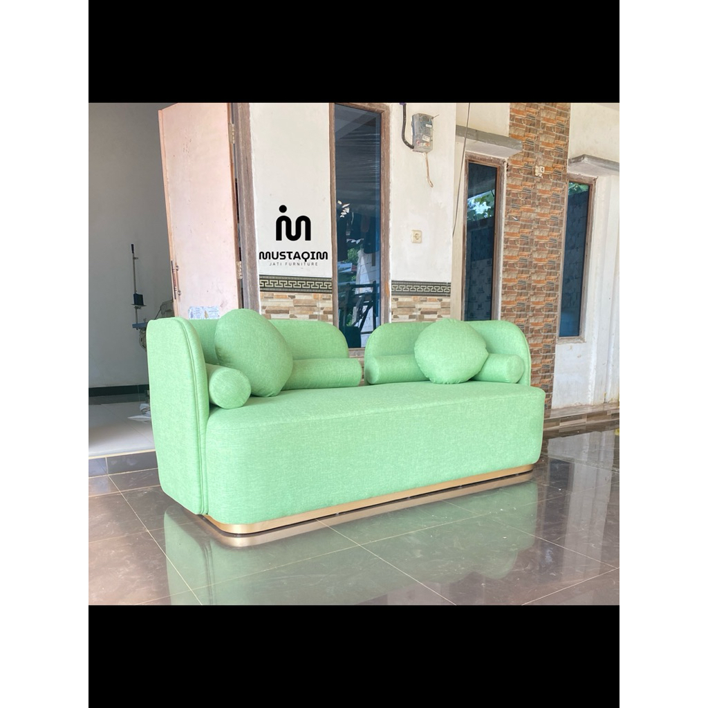sofa santai minimalis ruang tv