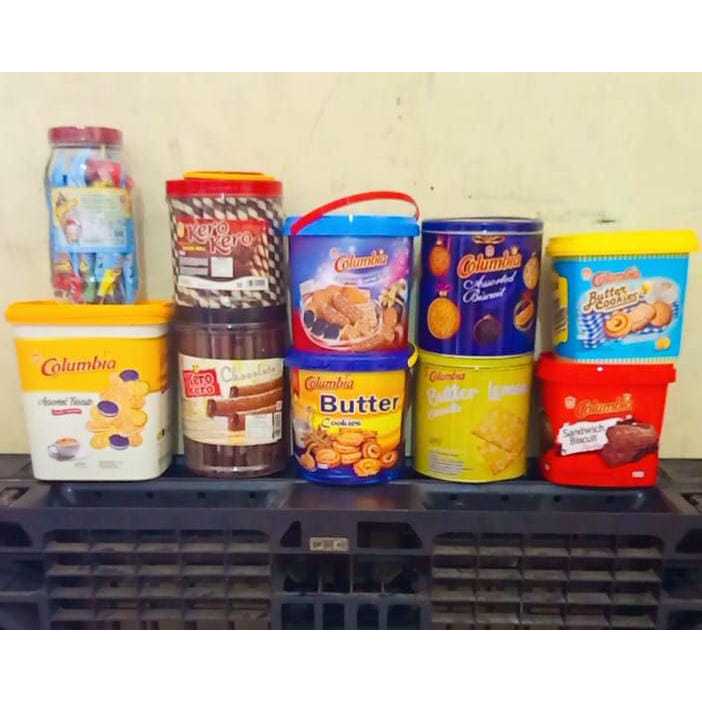 Columbia biskuit toples Timba Bulat dan Kotak ECER