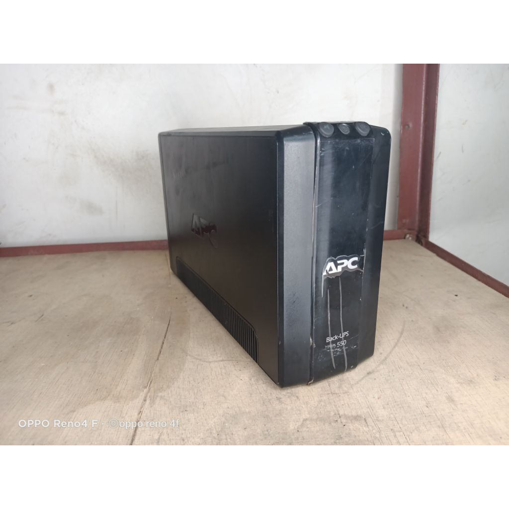 UPS APC BR550GI 550VA 330WATT+AKi merk Ical second Normal