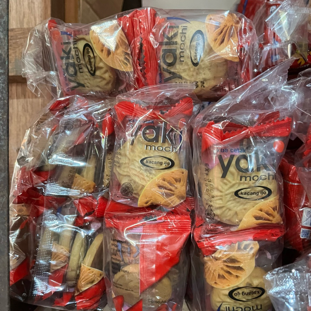 yaki mochi cemilan kue cetak isi kacang hijau 1 pak isi 10 pcs