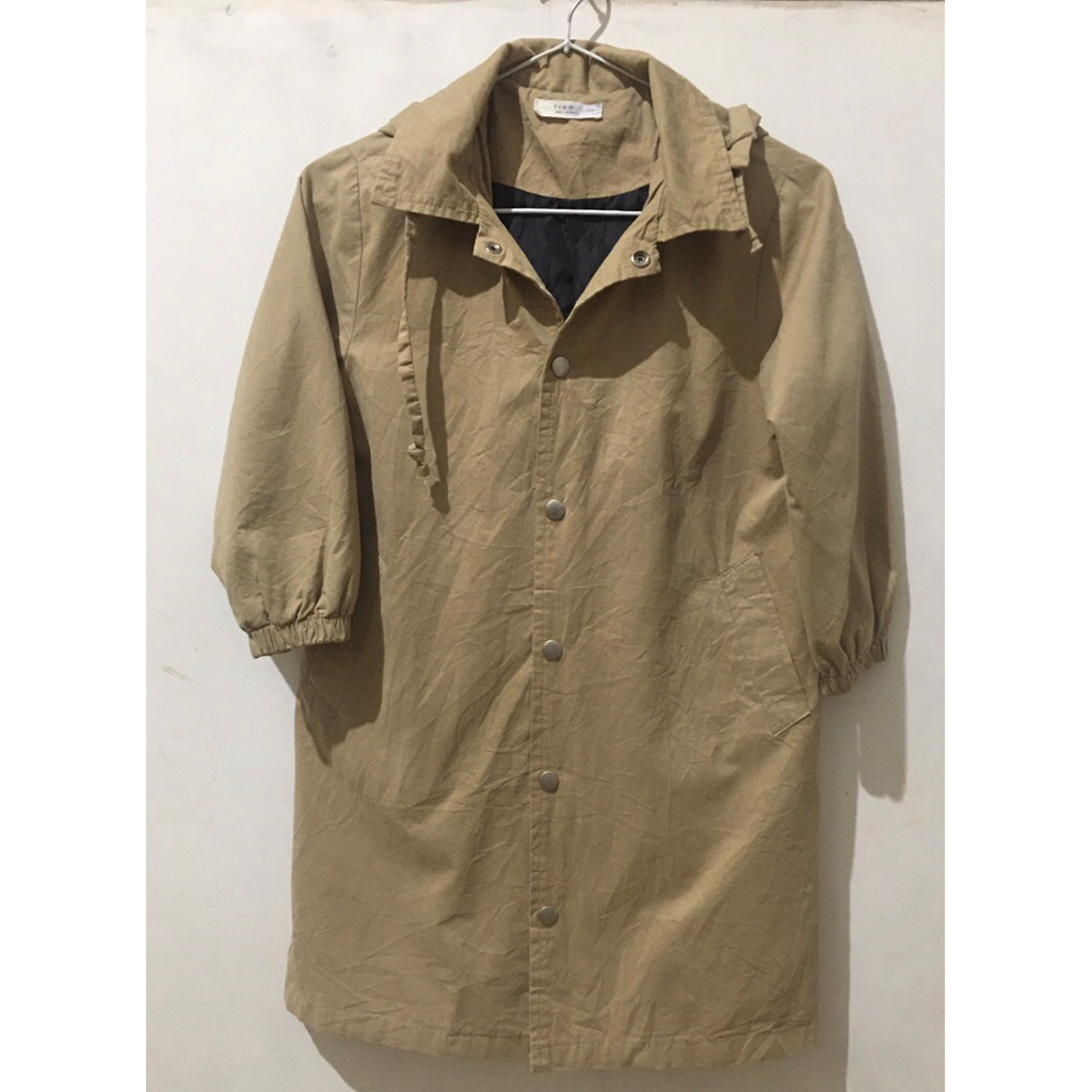 Coat Blazer Jacket Anak Size XL (5-8th) Unisex Cowok Cewek Bertopi Bisa Lepas Pasang Preloved