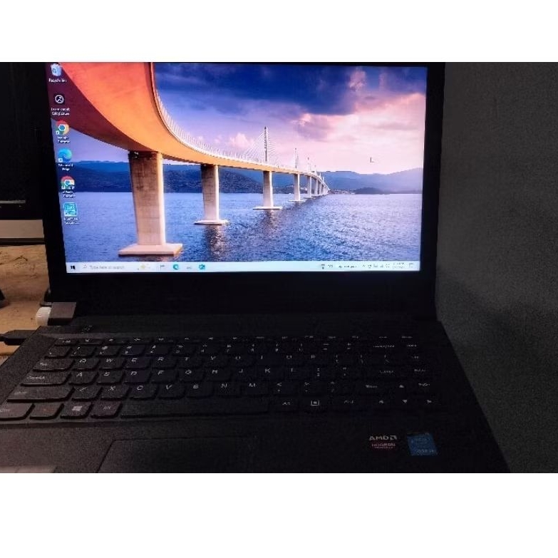 Lenovo B40-70