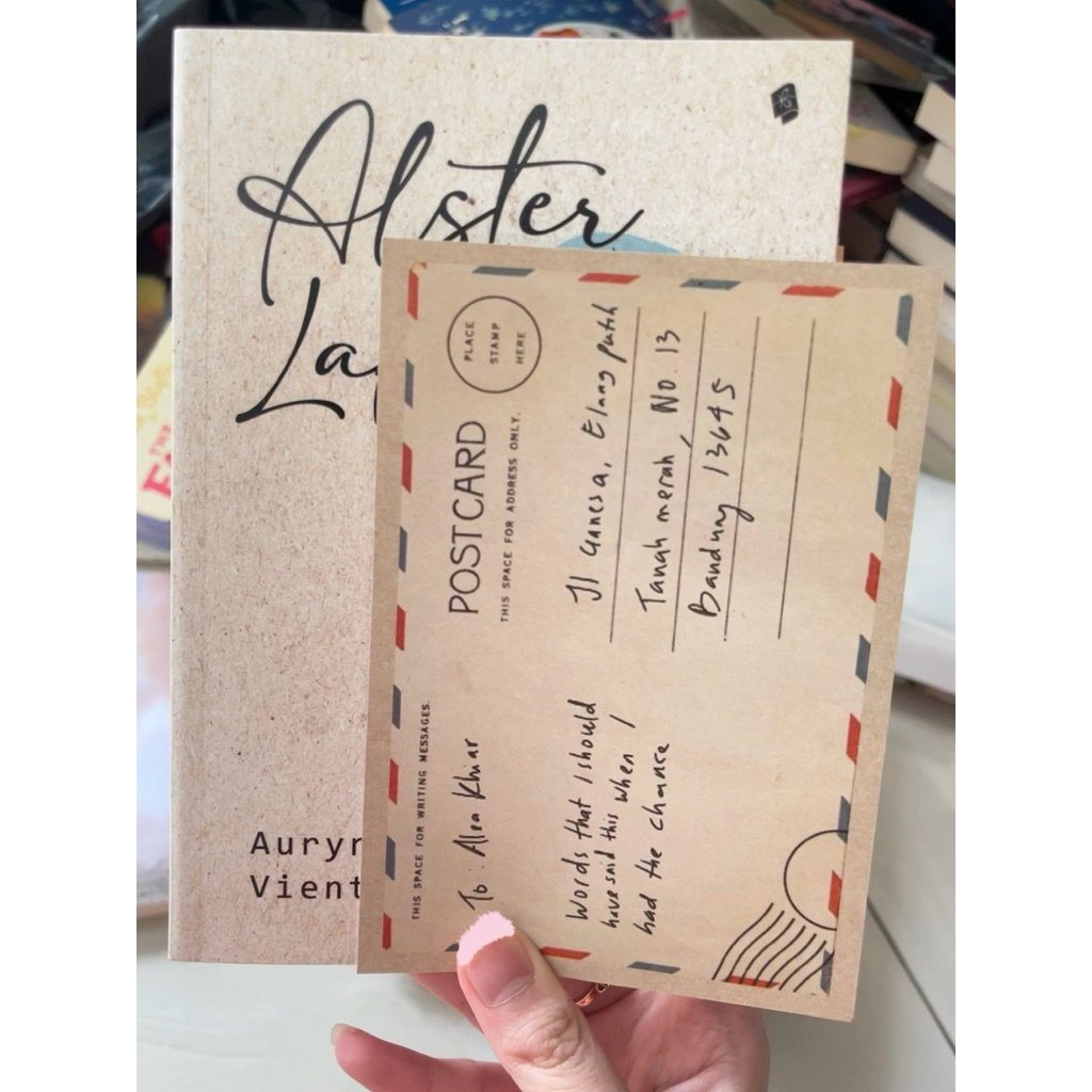 PRELOVED Novel Alster Lake