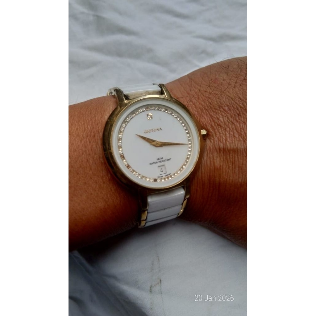 Giotona keramik Gold