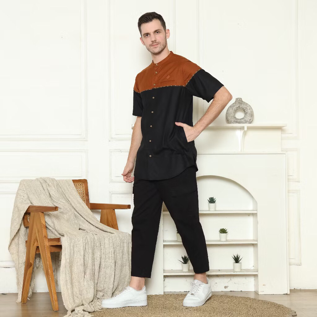 Baju Koko Fatih. Baju koko pria Lengan pendek Hitam Bata