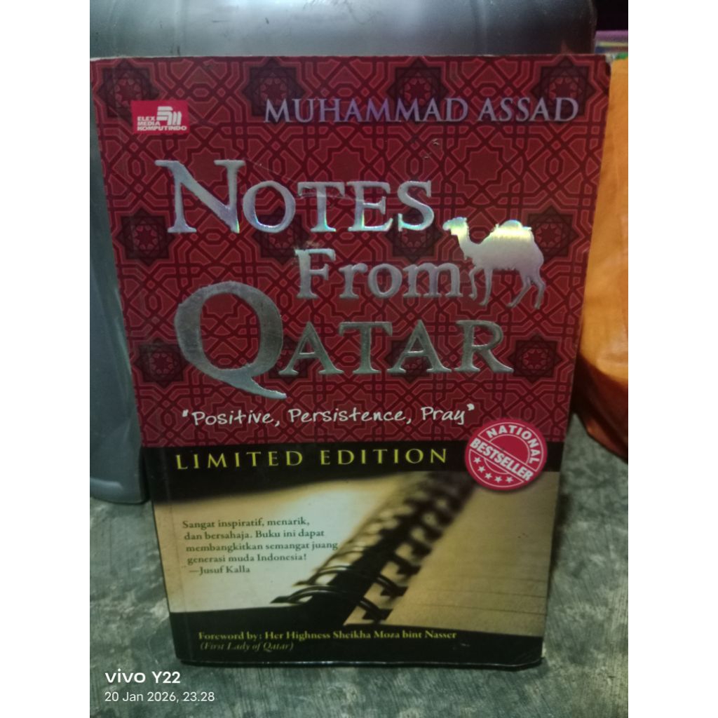 Buku bekas original Notes From Qatar