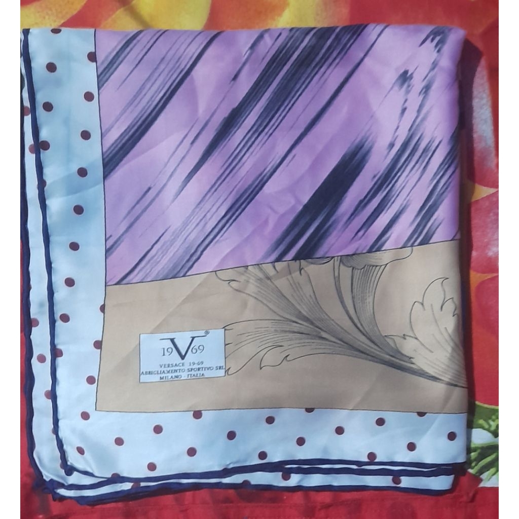 Preloved Hijab Versace