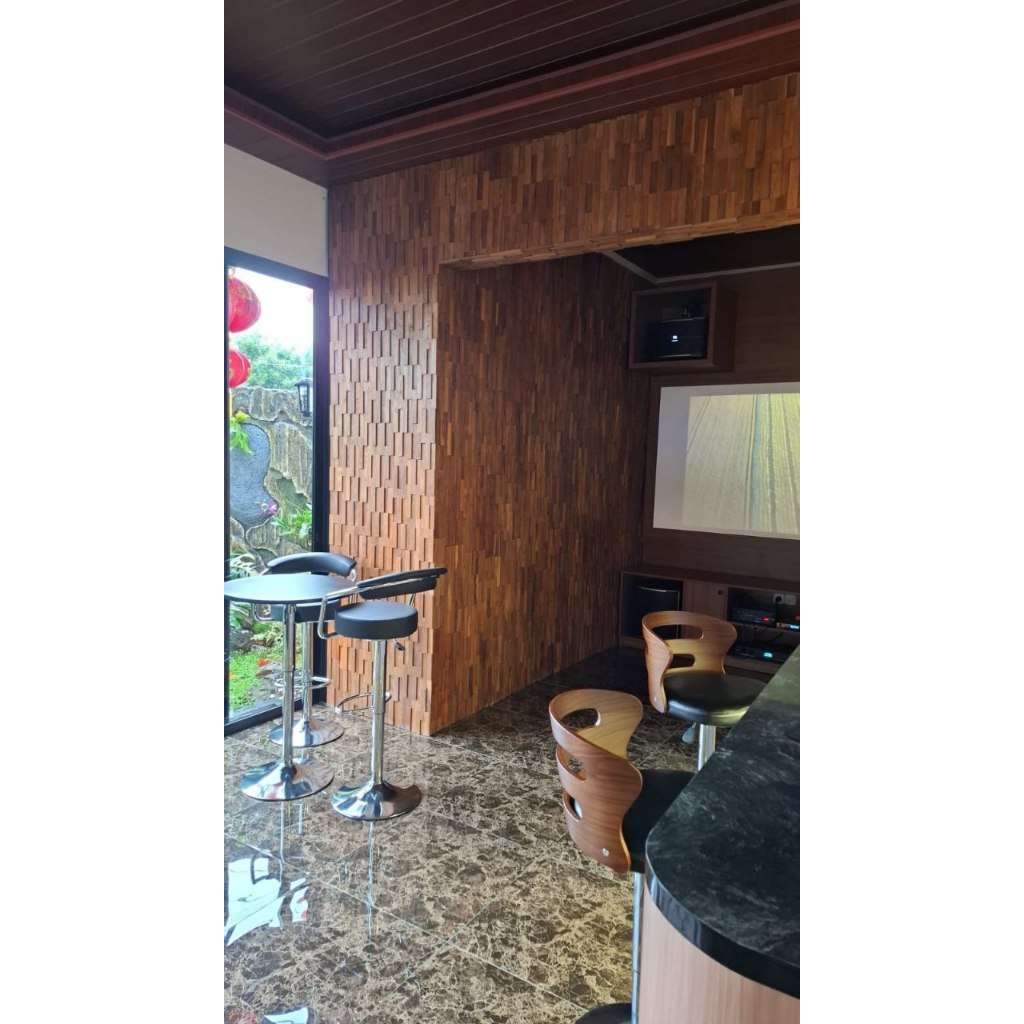 SUKAYU ID II WALLPANEL MOTIF BATA II BAHAN KAYU JATI ASLI TPK PERHUTANI II UKURAN 50 X 20 CM II SUDA