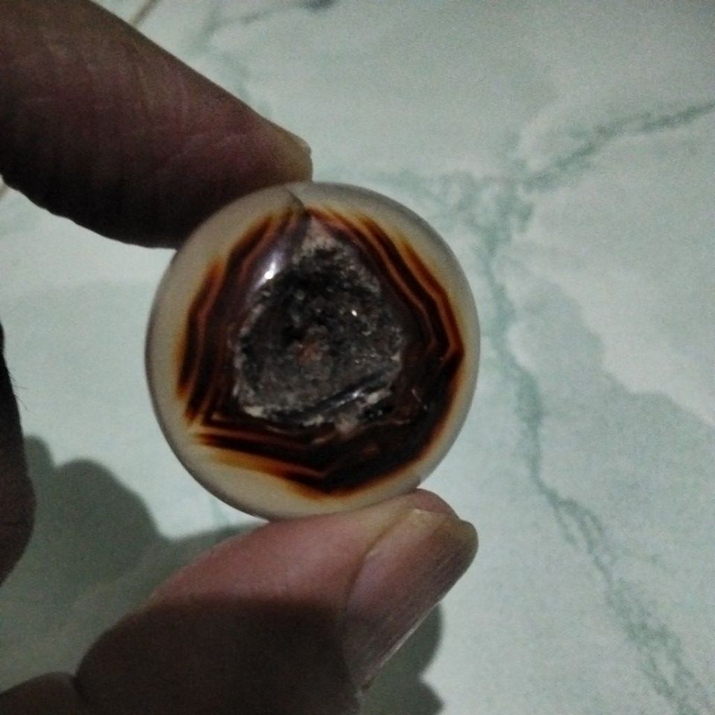 Batu Combong Kantong Semar