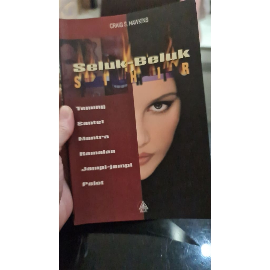 Buku Bacaan Rohani Bekas Seluk Beluk Sihir