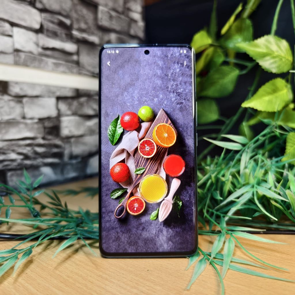 Vivo V25 Pro Ram 12+8/256GB