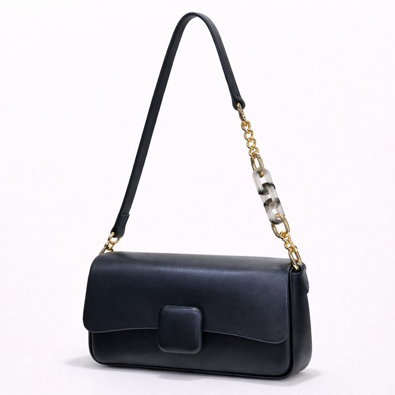 Tas Wanita Shoulder Bag Hitam – Tas Selempang Elegan dengan Rantai Emas